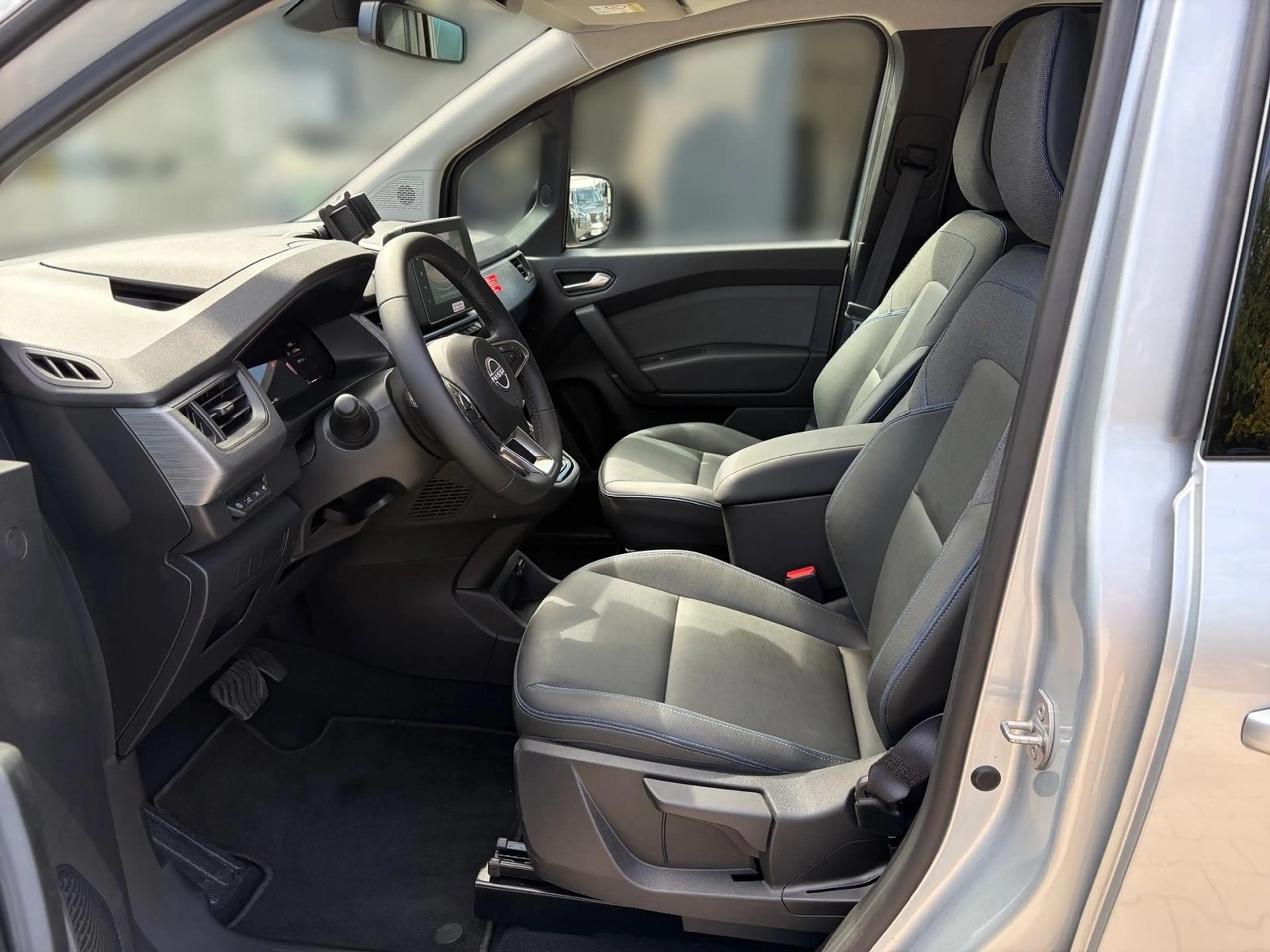 Nissan Townstar Kombi 1.3 DIG-T AT L2 Tekna *SHZ/PDC* — photo 12