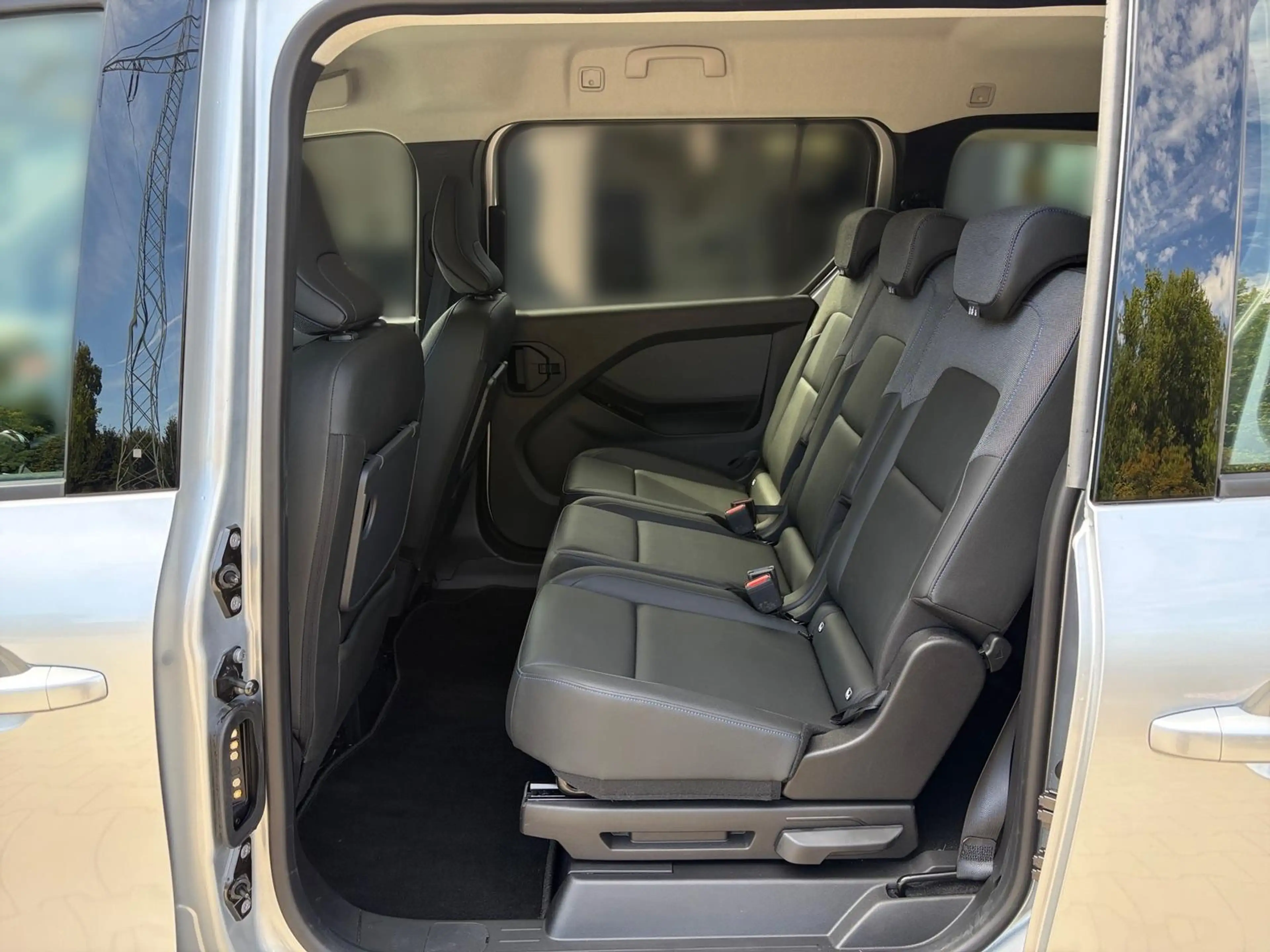 Nissan Townstar Kombi 1.3 DIG-T AT L2 Tekna *SHZ/PDC* — photo 13