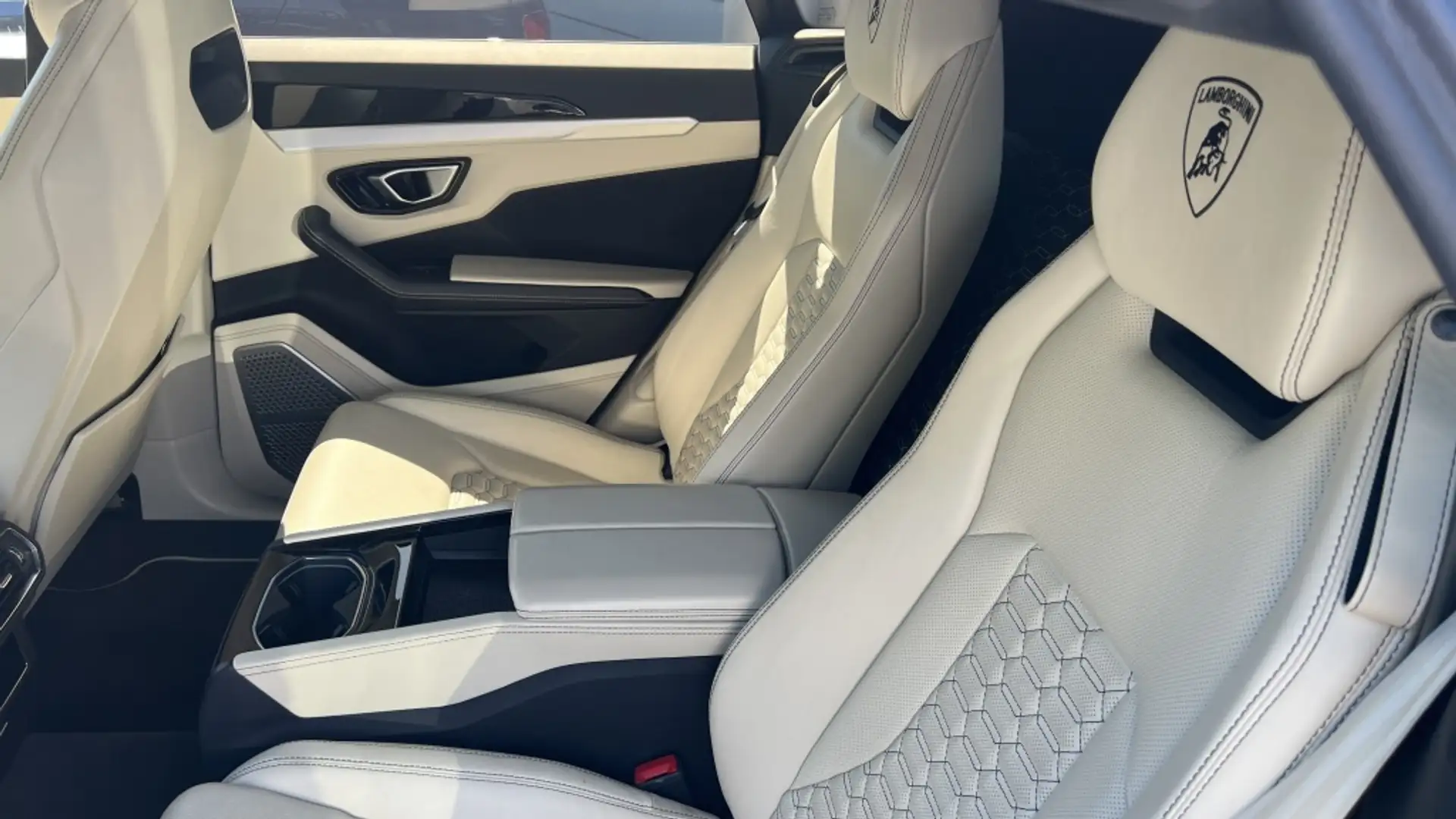 Lamborghini Urus 4.0 V8 Aut. Azul - 2