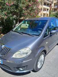 1.4 8v Diva (argento) ecochic Gpl