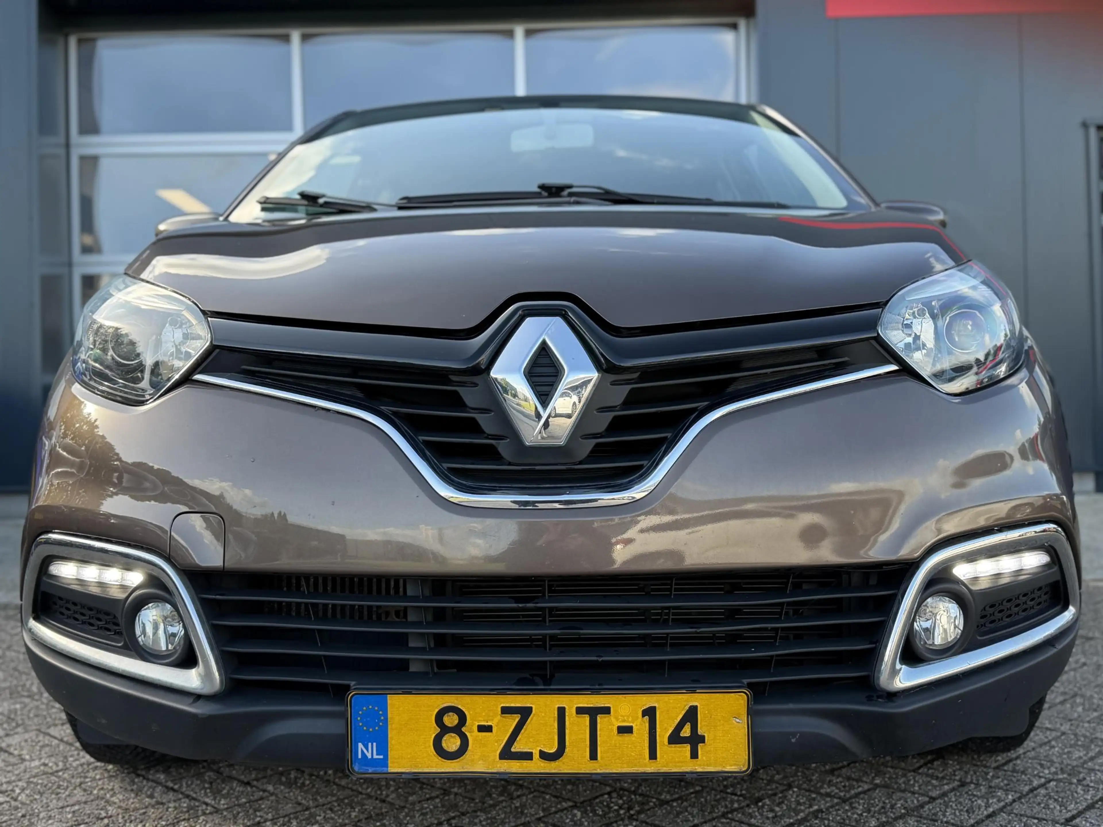 Renault Captur 1.2 TCe Expression Automaat - Navigatie - Cruise C — photo 4
