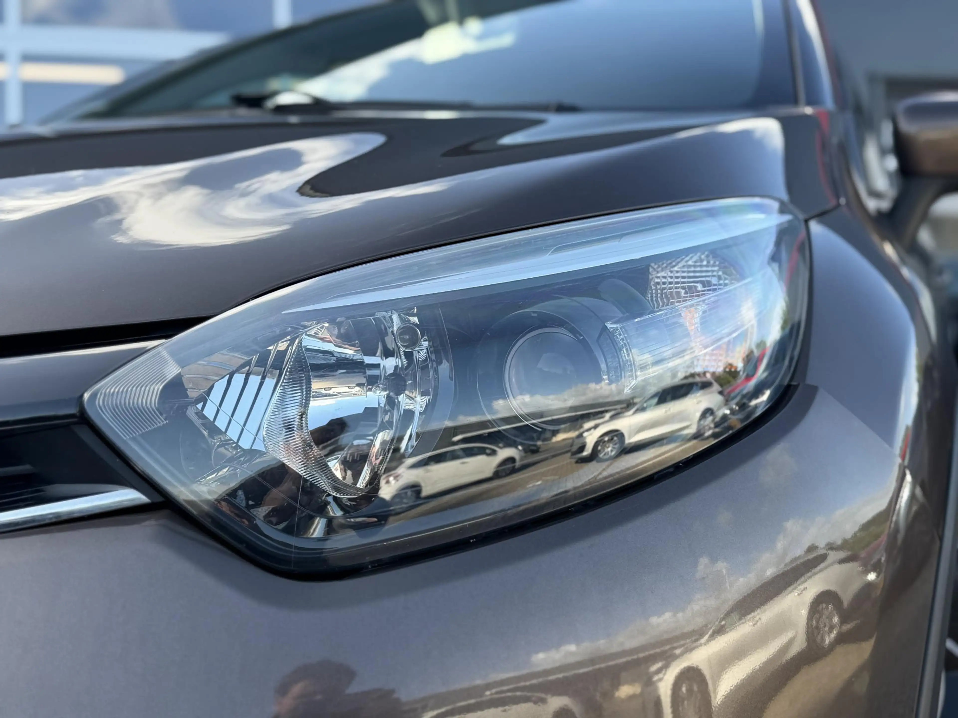 Renault Captur 1.2 TCe Expression Automaat - Navigatie - Cruise C — photo 2