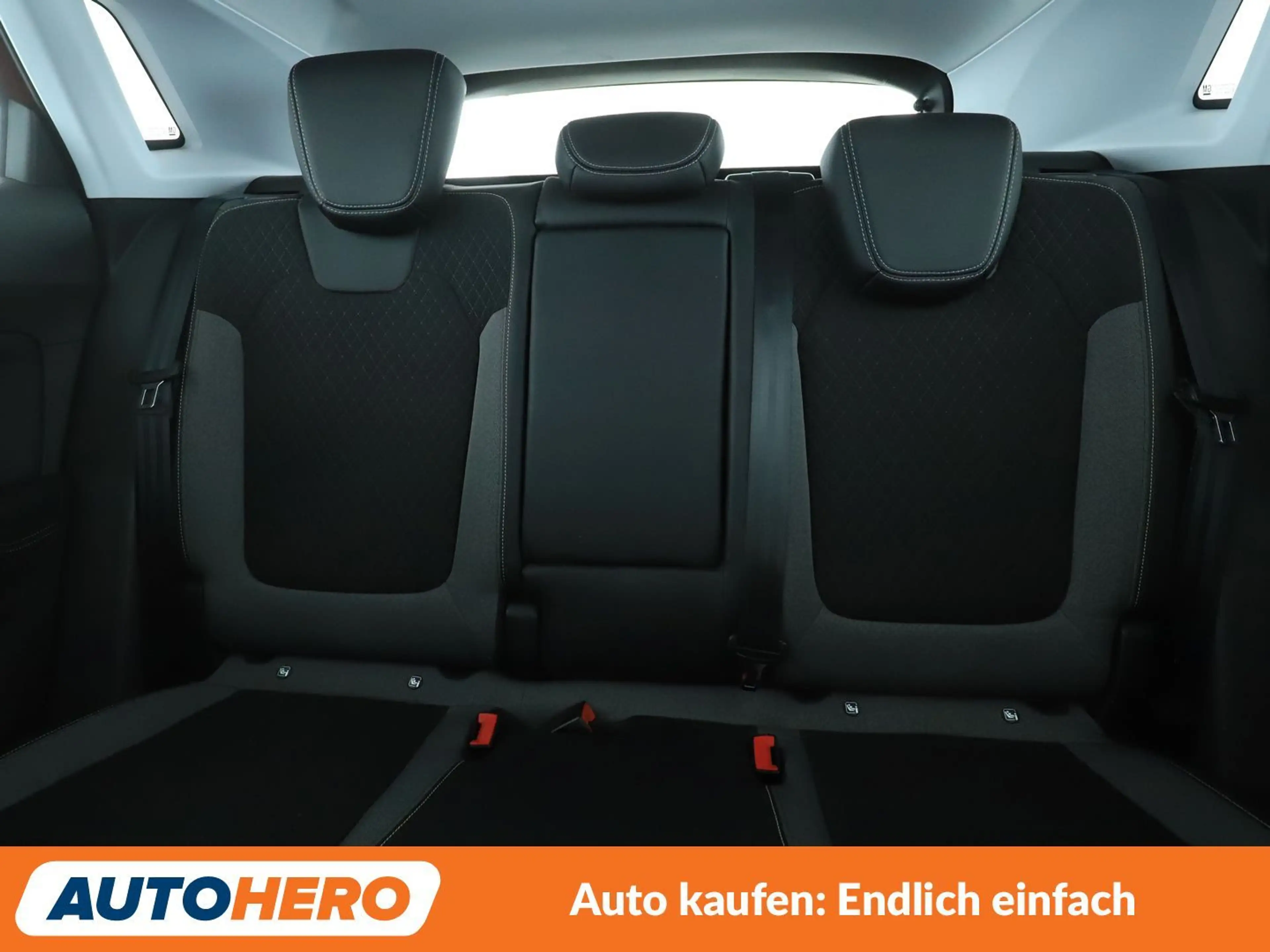 Opel Grandland X 1.6 Plug-in Hybrid 4 INNOVATION — photo 15