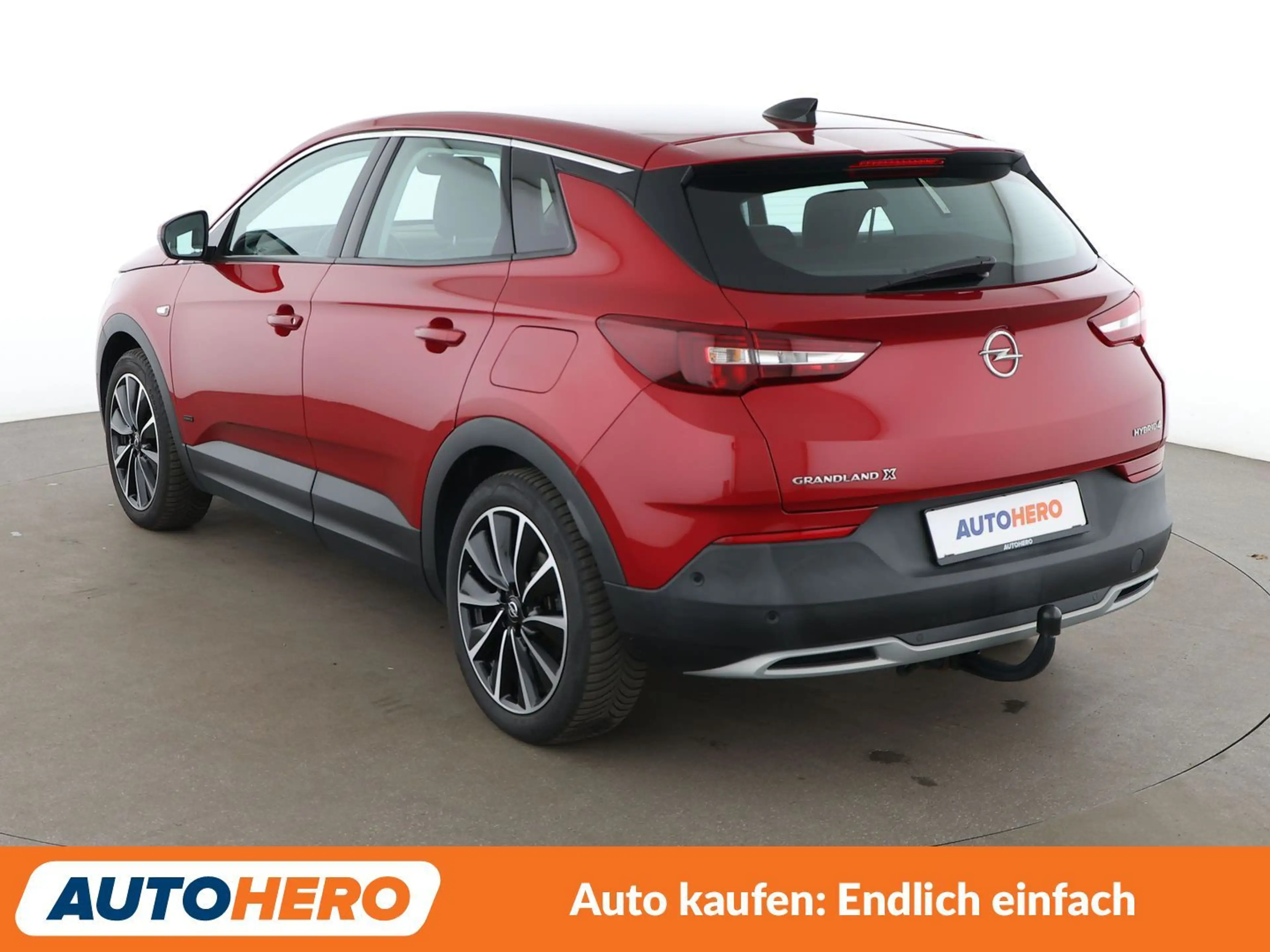Opel Grandland X 1.6 Plug-in Hybrid 4 INNOVATION — photo 4