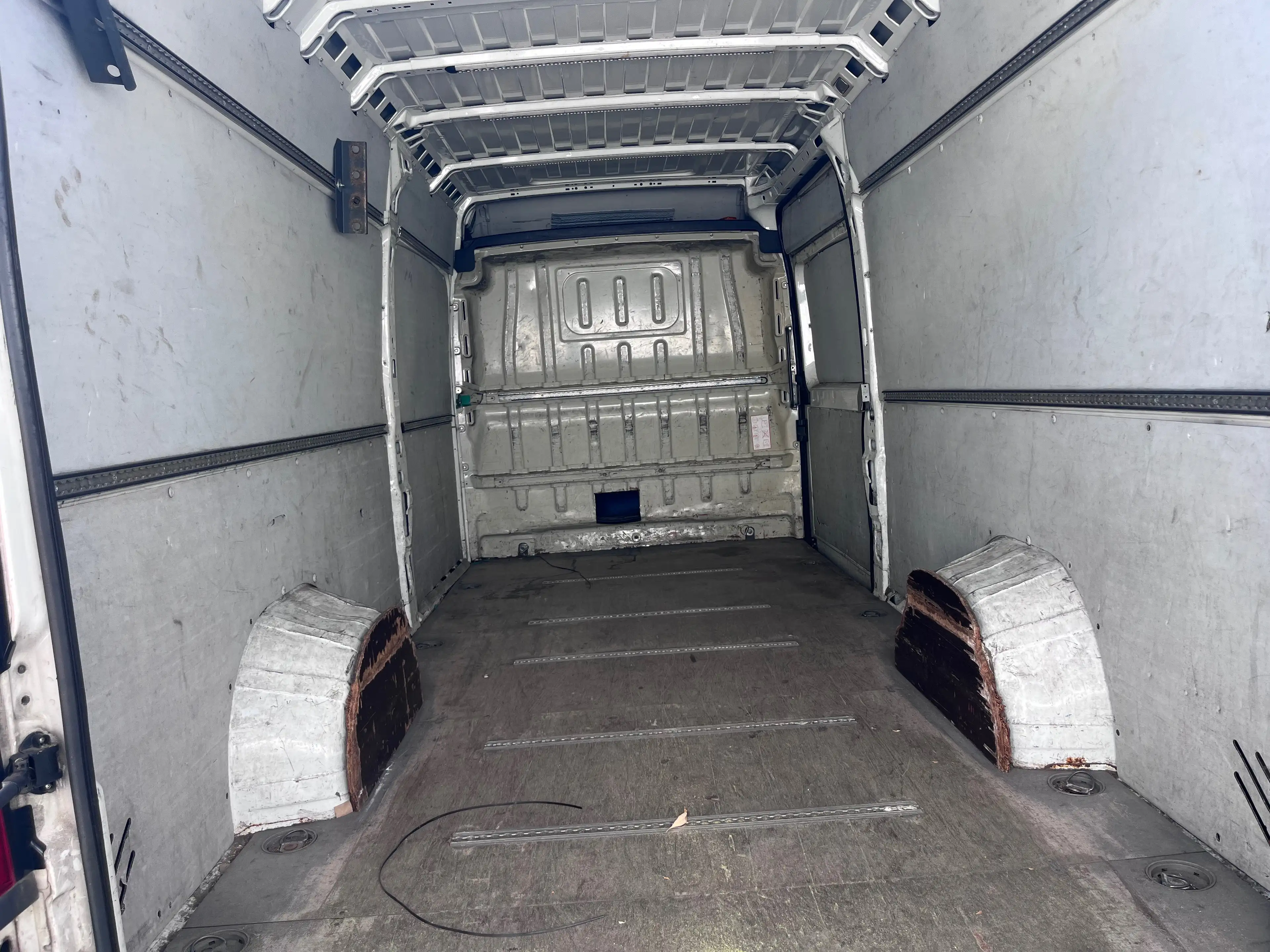 Citroen Jumper 35 L4H2 Heavy PROLINE HDi 180 — photo 15