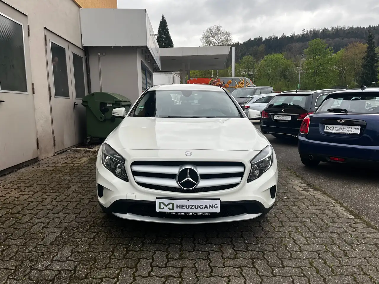 Mercedes-Benz GLA 180