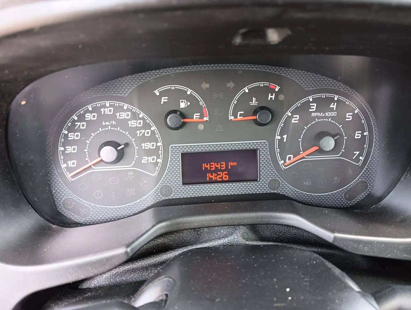 Fiat Qubo Qubo 2017 1.4 8v natural power Easy 70cv - 2