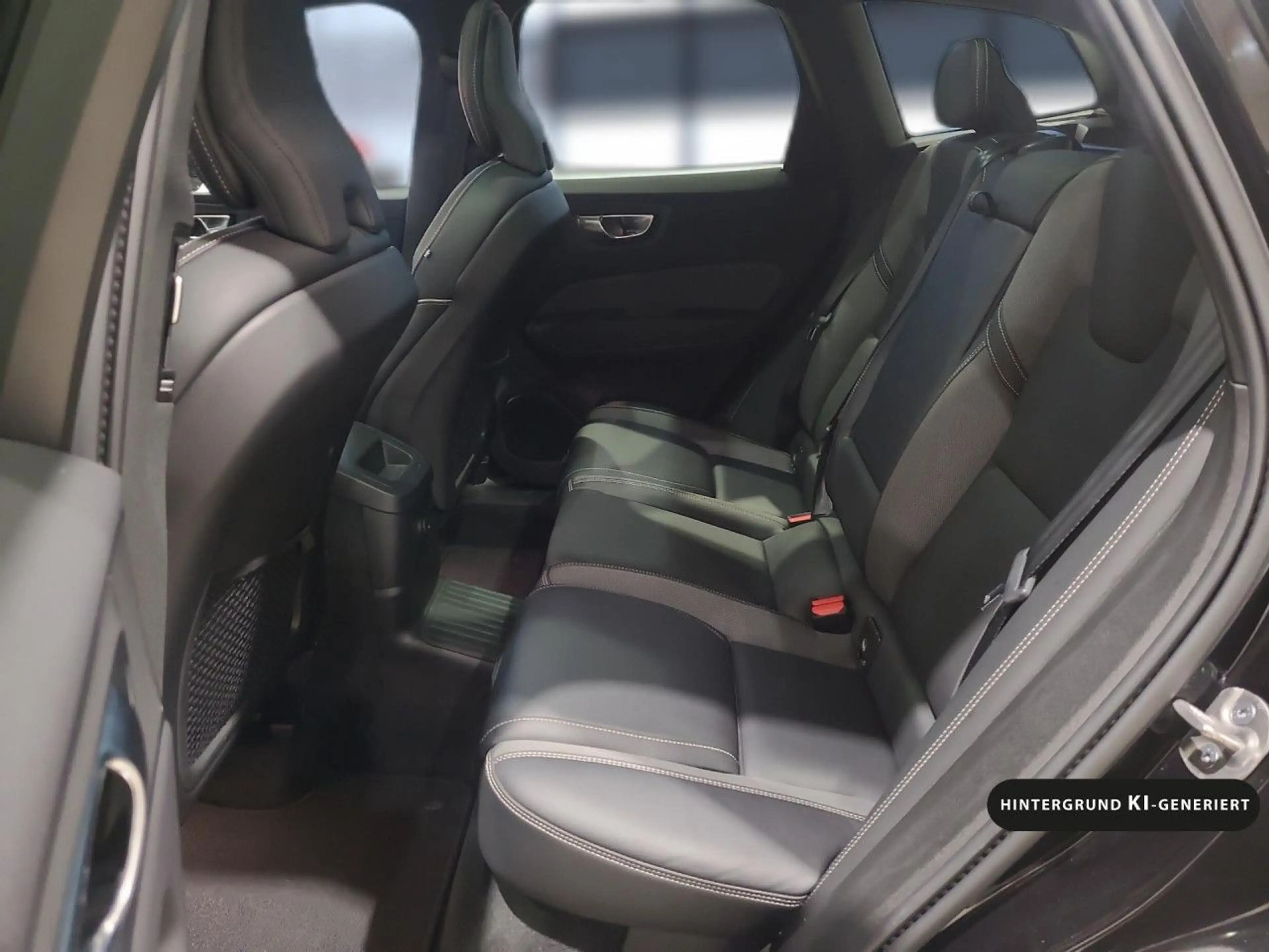 Volvo XC60 XC 60 Plus Black Edition Recharge Plug-In Hybrid A — photo 15