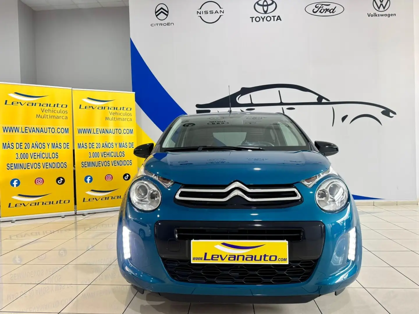 Citroen C1 1.0 VTi City Edition 72 Azul - 2