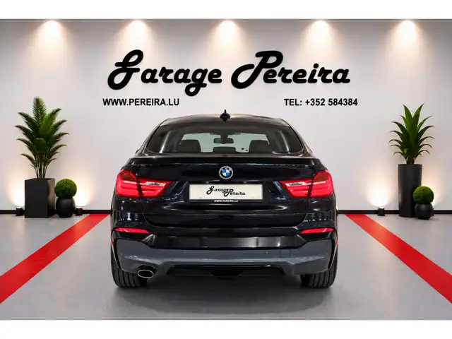 BMW X4 view 4