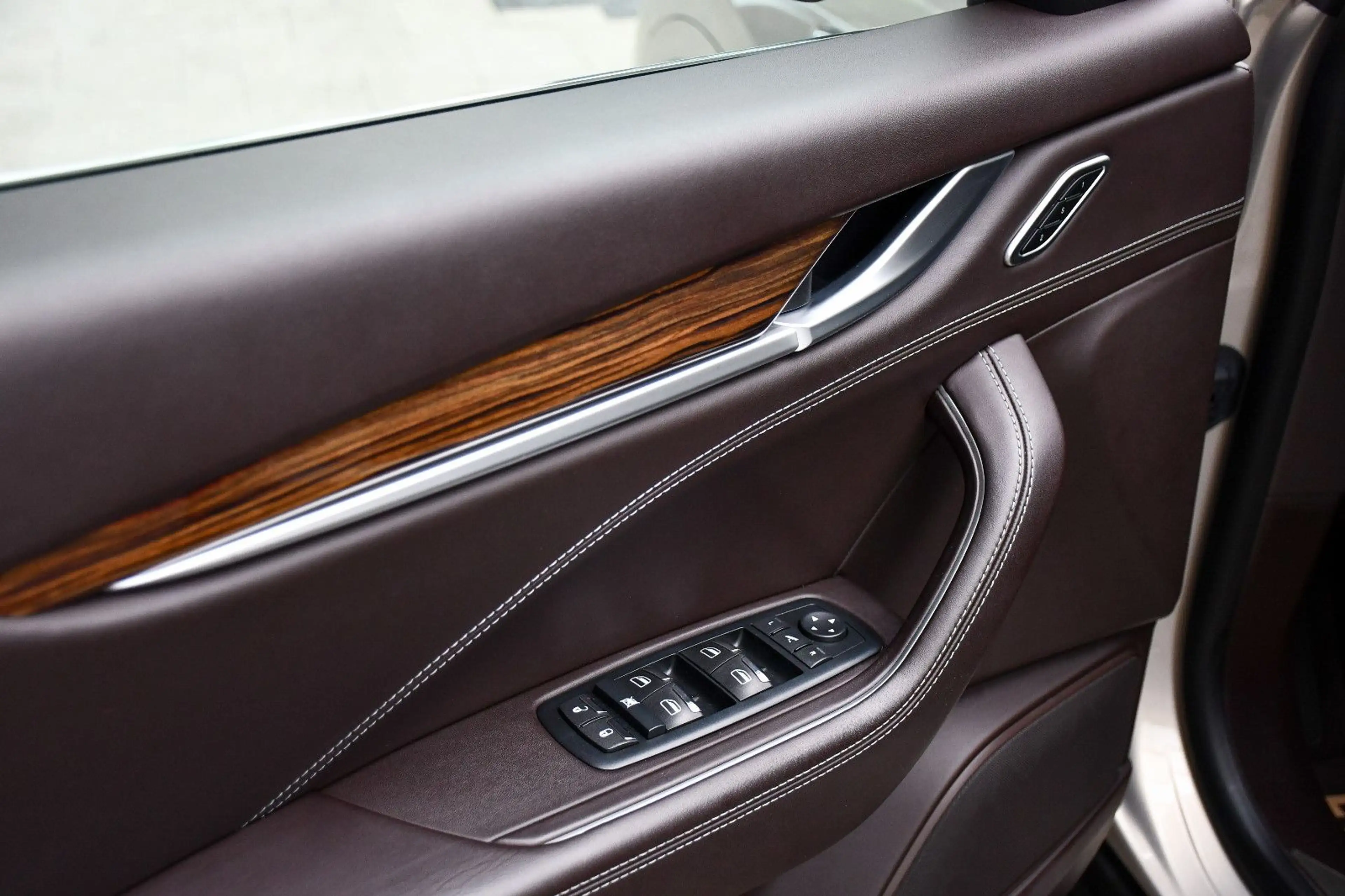 Maserati Levante S Benzin 3.0 V6 Alcantara 360° — photo 7