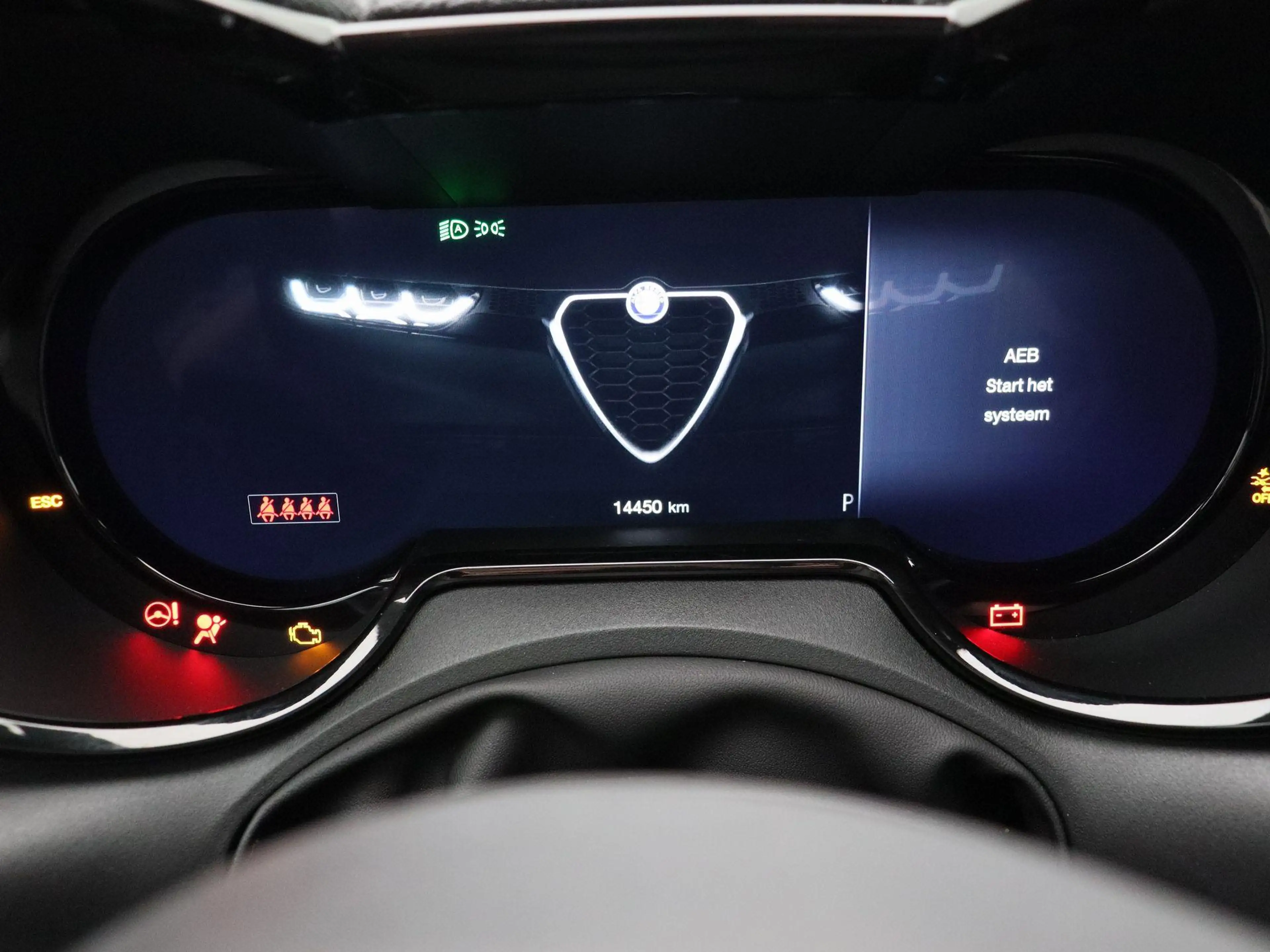 Alfa Romeo Tonale 1.3 T280 PHEV Q4 Ti Camera | PDC V+A | Adaptieve C — photo 8