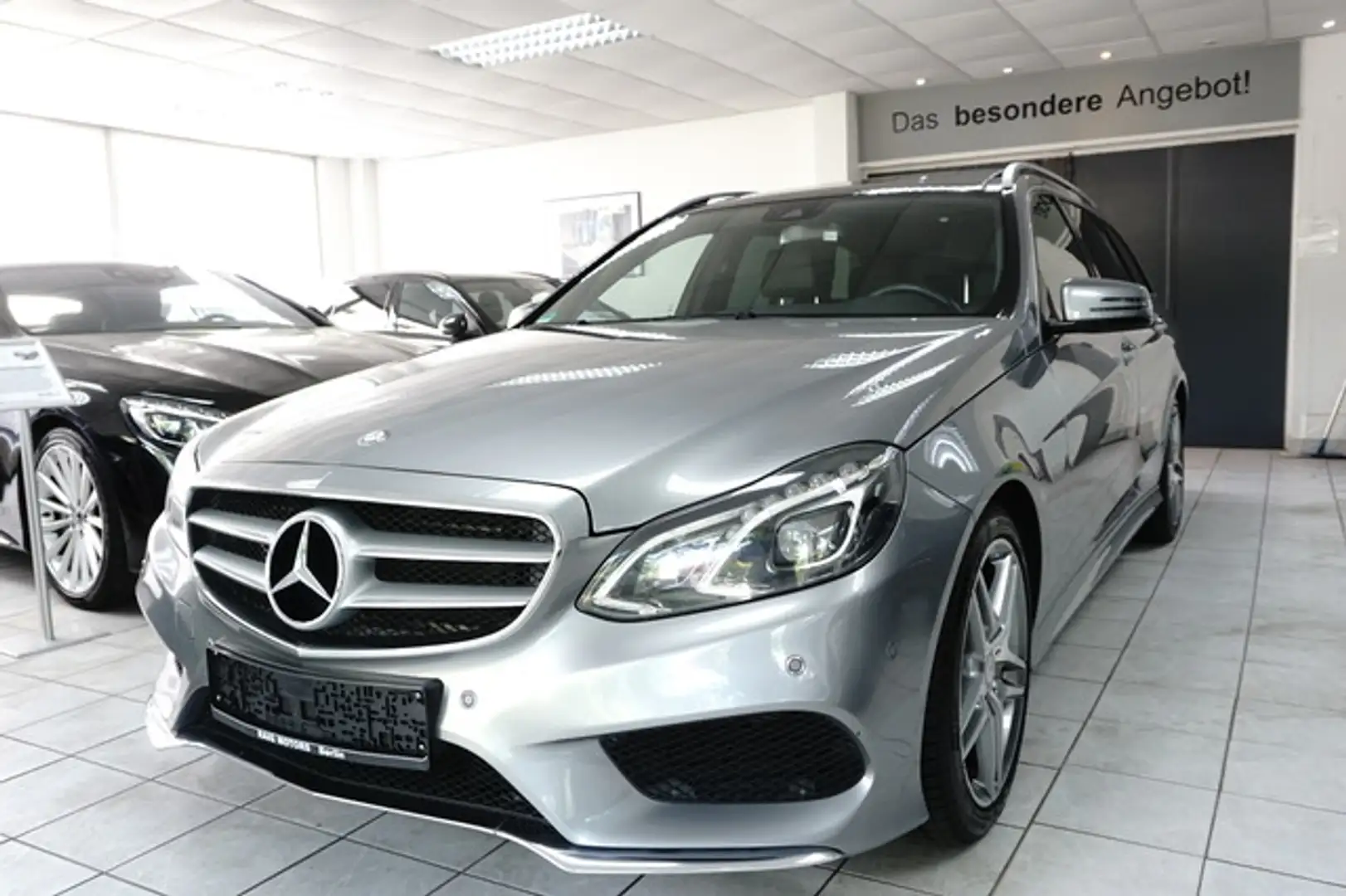 Mercedes-Benz E 500 CGI BE 4M Sport-Paket AMG 103 Neupreis MB Gris - 2