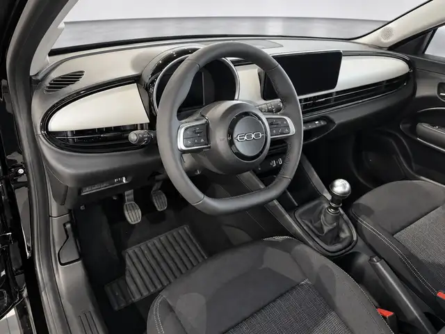 Fiat 600 view 9