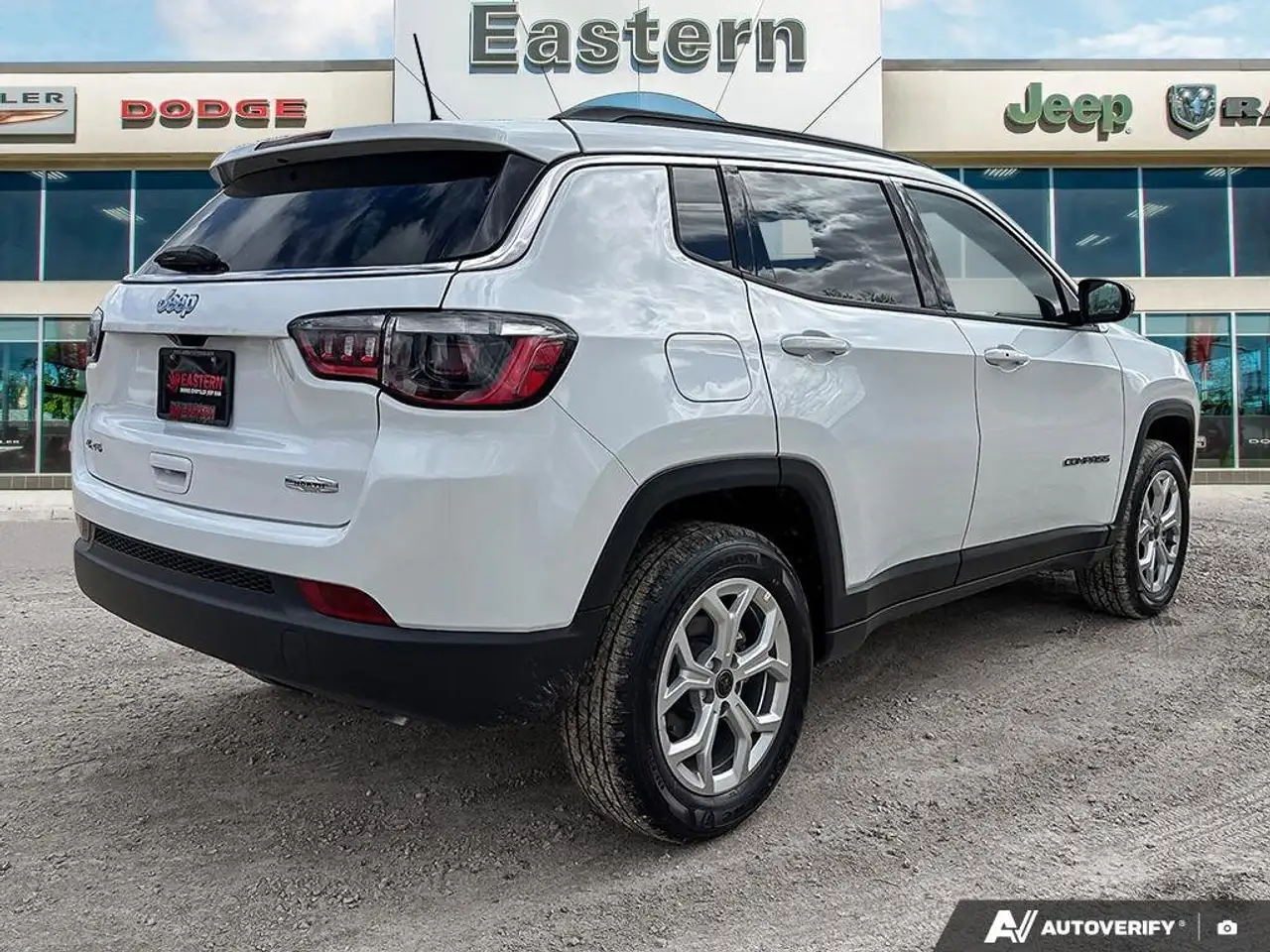 Jeep Compass снимка Jeep Compass