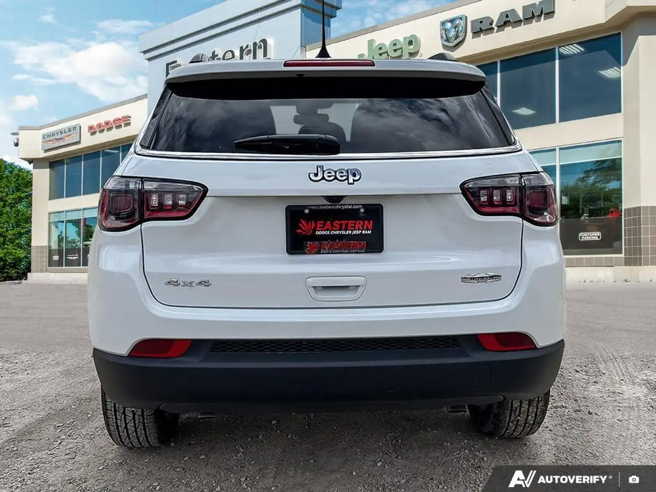 Jeep Compass снимка Jeep Compass
