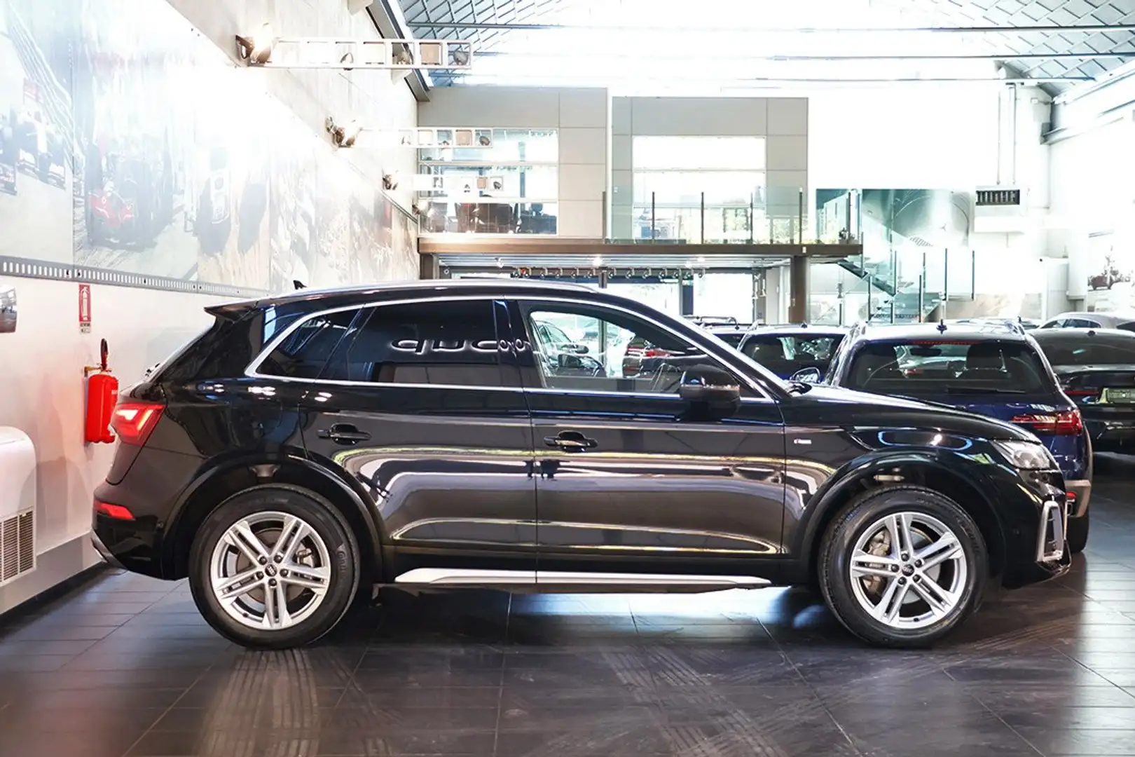 Audi Q5 40 TDI Quattro S-Tronic S-Line - TETTO/PELLE/360 Schwarz - 2