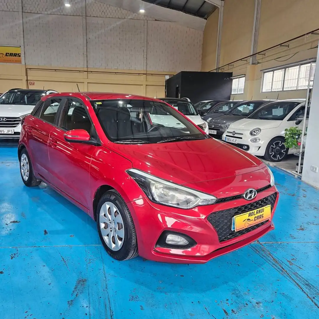 Hyundai i20 1.2 MPI Essence Burdeos - 2