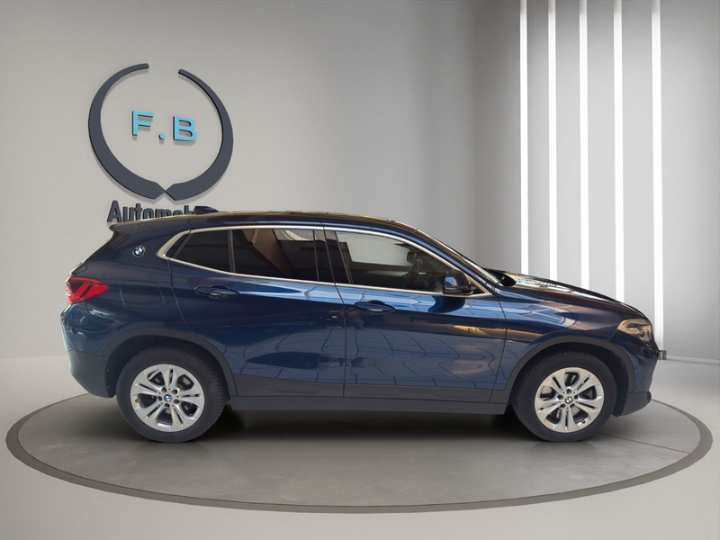 BMW X2 sDrive 20 i Advantage/HUD/RFK/UVM — photo 8
