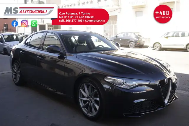Alfa Romeo Giulia Alfa Romeo Giulia 2.2 Turbo AT8 150CV Business PROMOZIONE Unicoproprietario