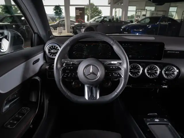 Mercedes-Benz A Class view 12