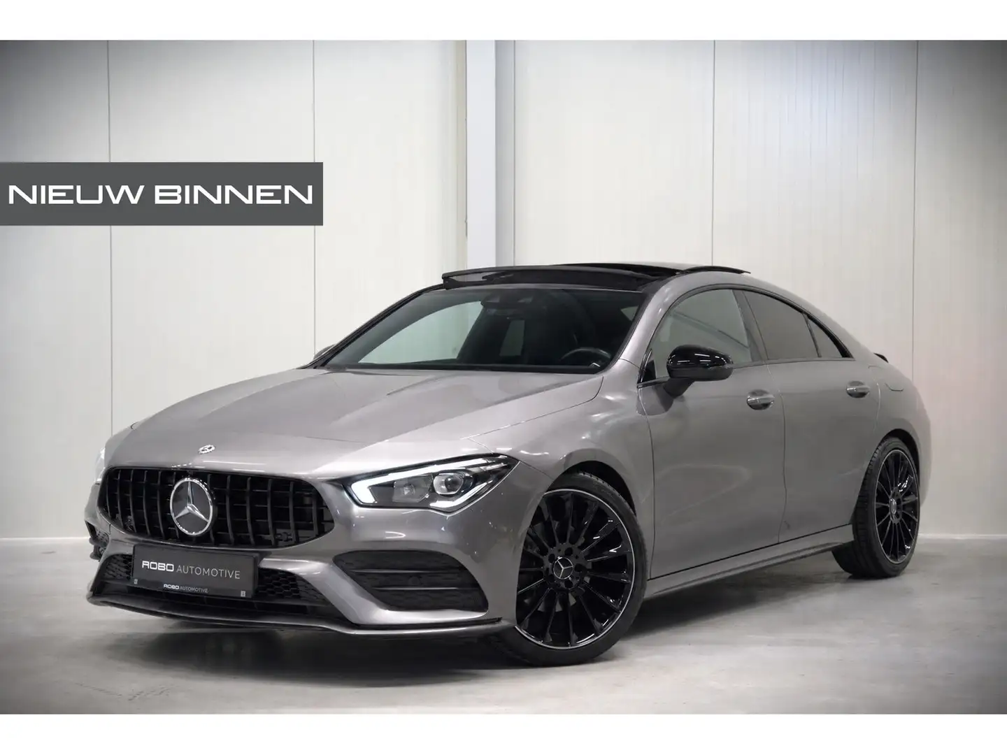 Mercedes-Benz CLA 250 e Business Solution AMG Limited | Panoramadak | St Grijs - 1