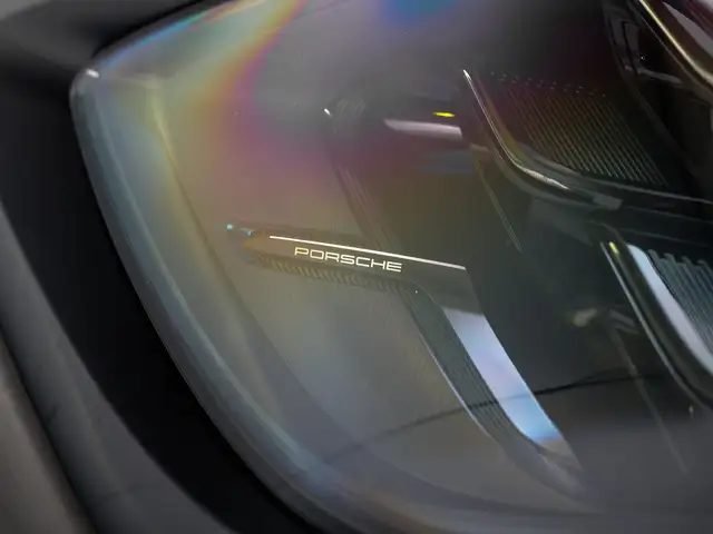 Porsche Panamera view 10