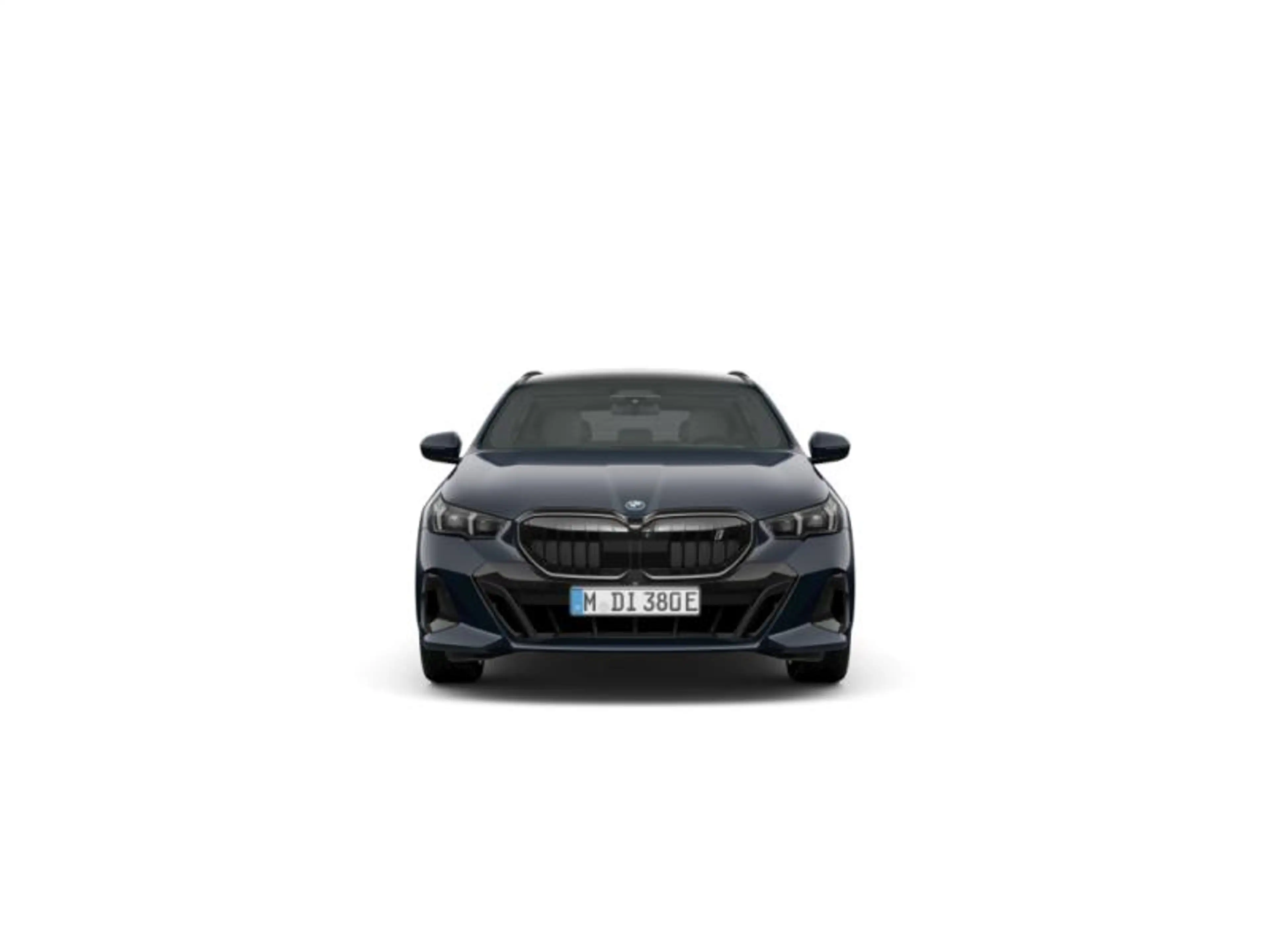 BMW i5 Touring — photo 2