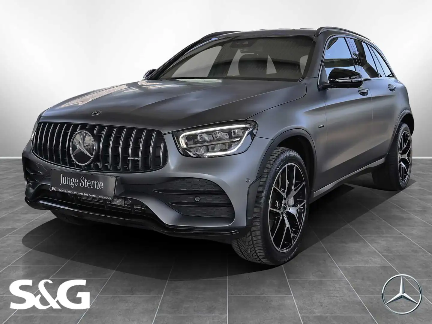 Mercedes-Benz GLC 300 de 4M AMG AHK+BURMESTER+TOTWINKEL+360° Grijs - 1