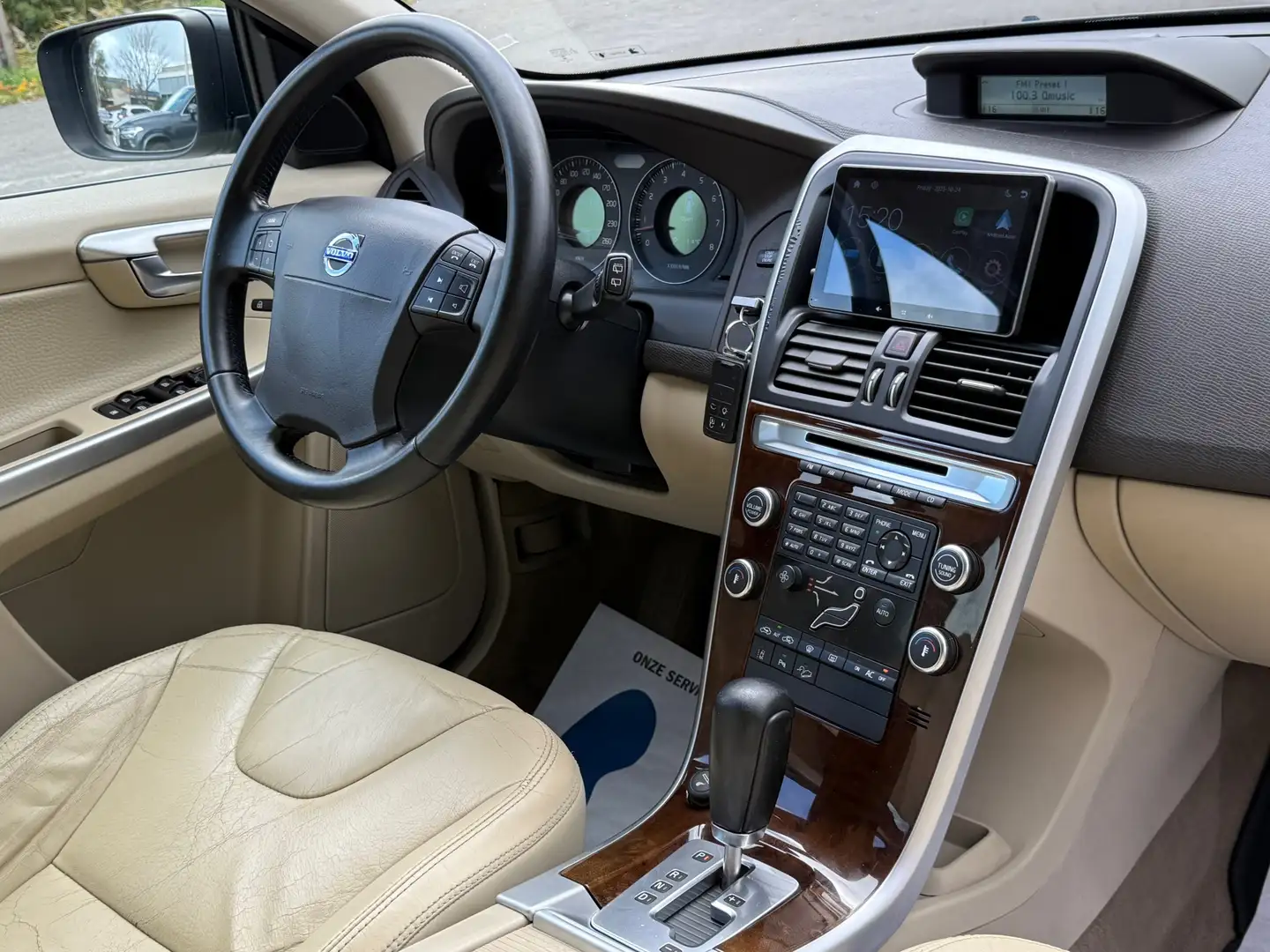 Volvo XC60 3.0 T6 AWD - APPLE CARPLAY - AUTOMAAT - YOUNGTIMER Grijs - 2