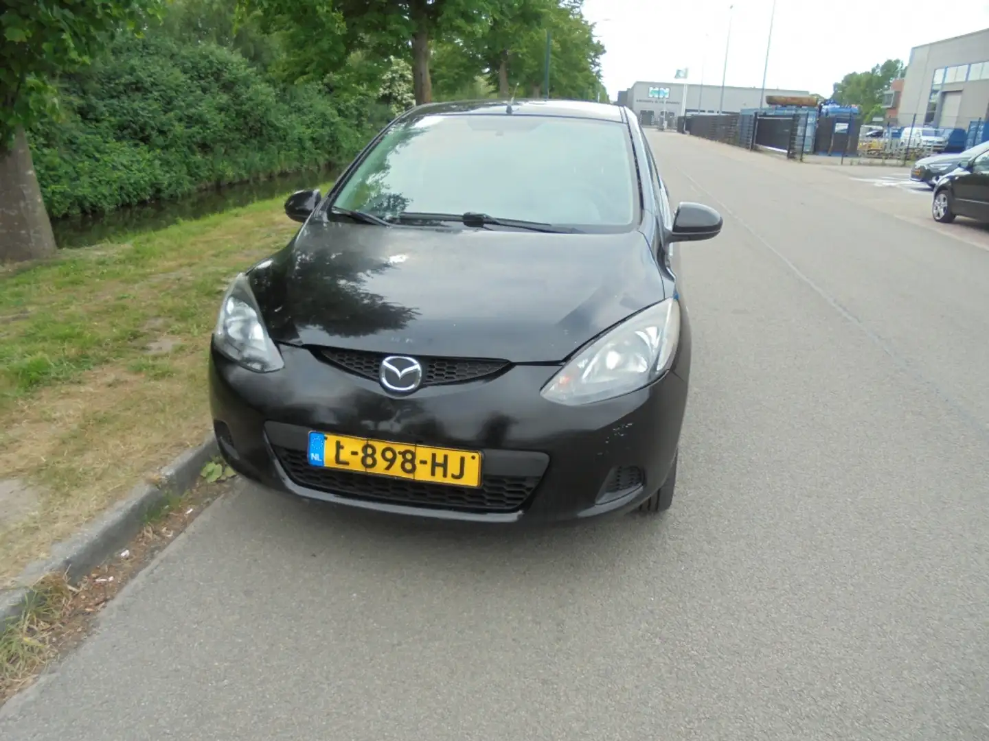 Mazda 2 1.4 CiTD Exclusive Fekete - 2
