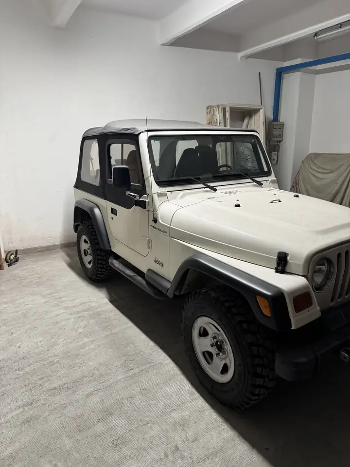 Jeep Wrangler Soft Top 2.5, foto 7