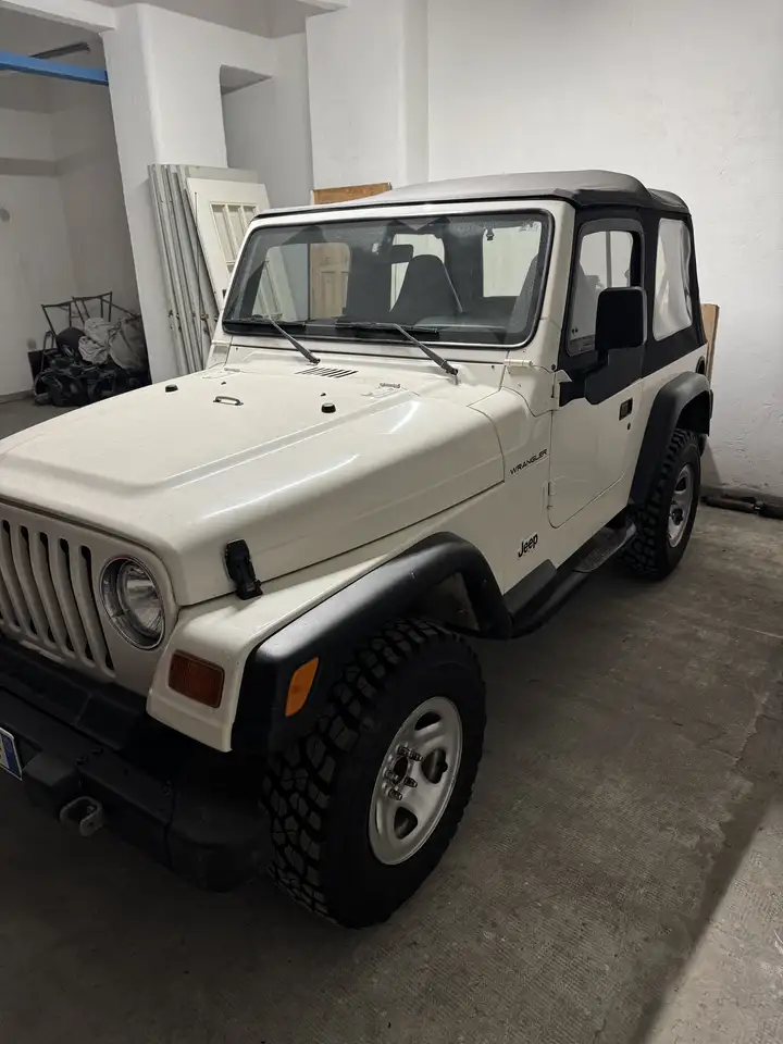 Jeep Wrangler Soft Top 2.5, foto 8