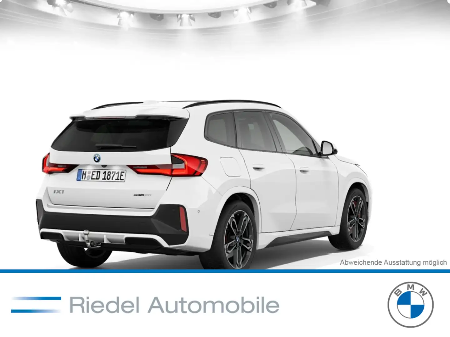 BMW iX1 eDrive20 M Sportpaket Panorama Head-Up AHK Fehér - 2