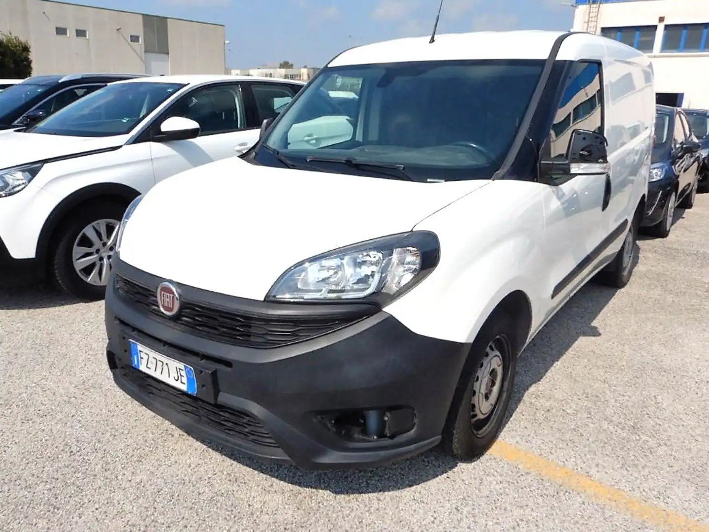 Fiat Doblo CARGO 1.3 Multijet  16v SX 95cv E6  - FZ771JE Weiß - 2
