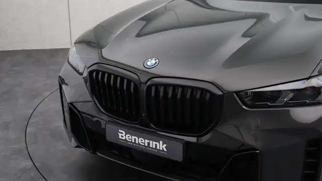 BMW X5 view 17