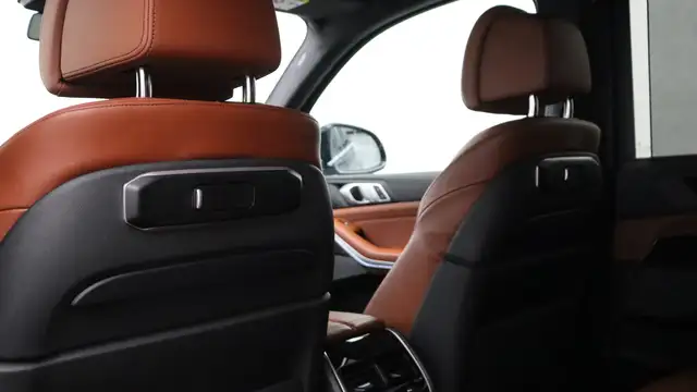 BMW X5 view 26