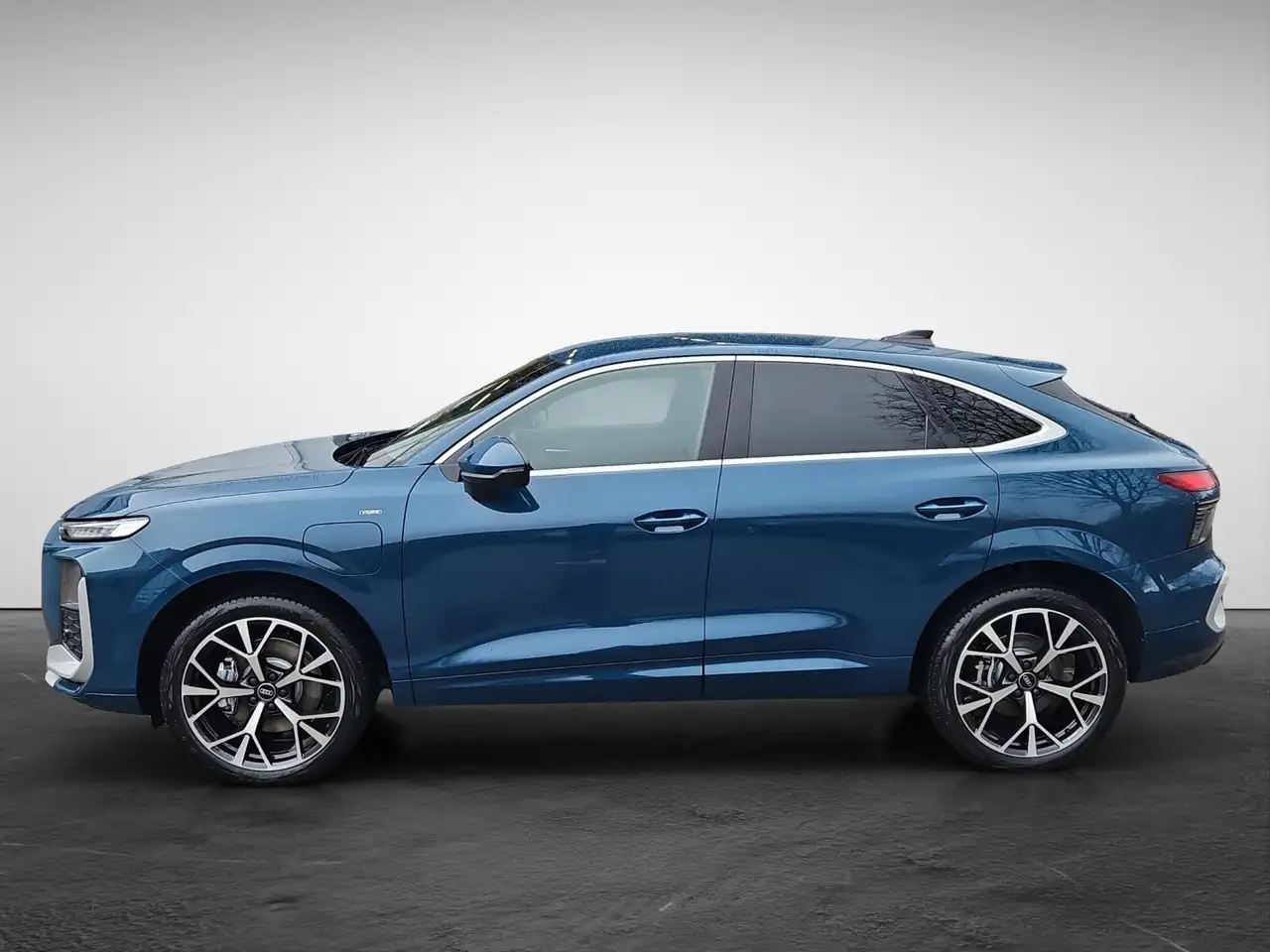 Audi Q3 Sportback e-hybrid S tronic S line 3