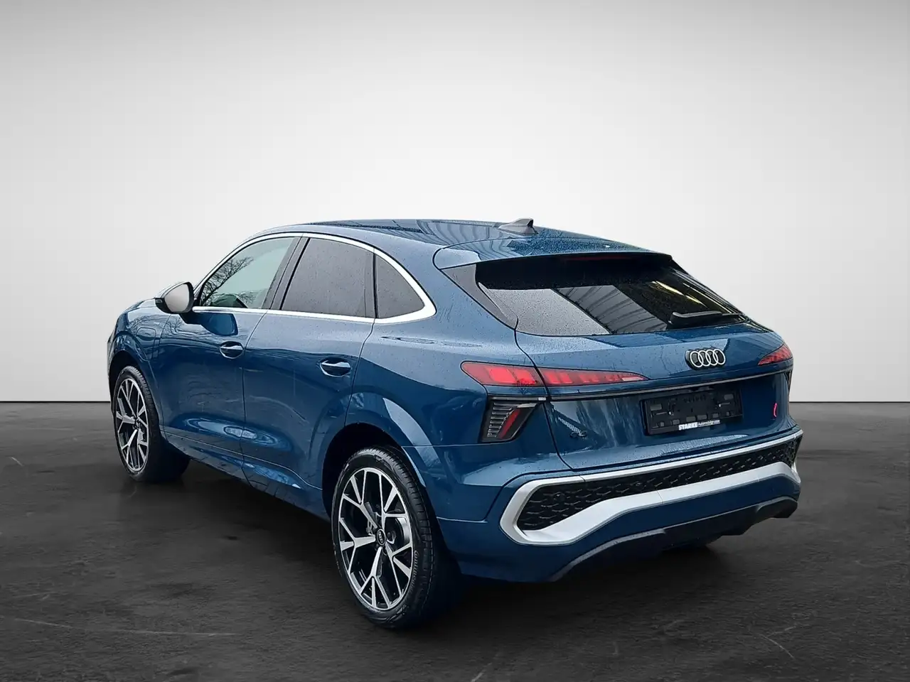 Audi Q3 Sportback e-hybrid S tronic S line 4