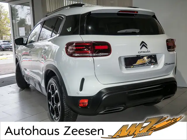 Citroen C5 Aircross view 3