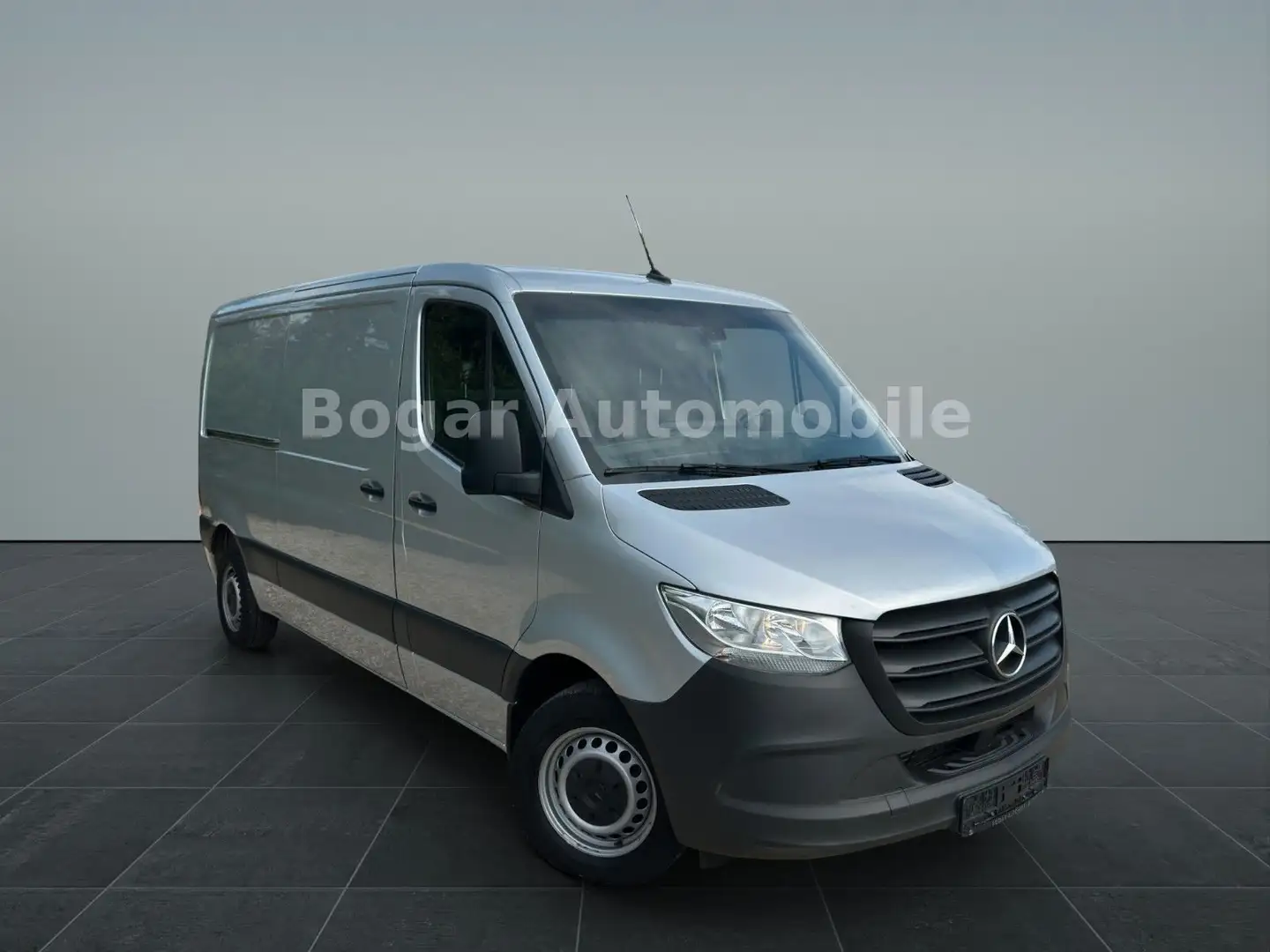 Mercedes-Benz Sprinter 214 CDI L2H1 *AHK*NAVI*KAMERA*STHZG* Silber - 2
