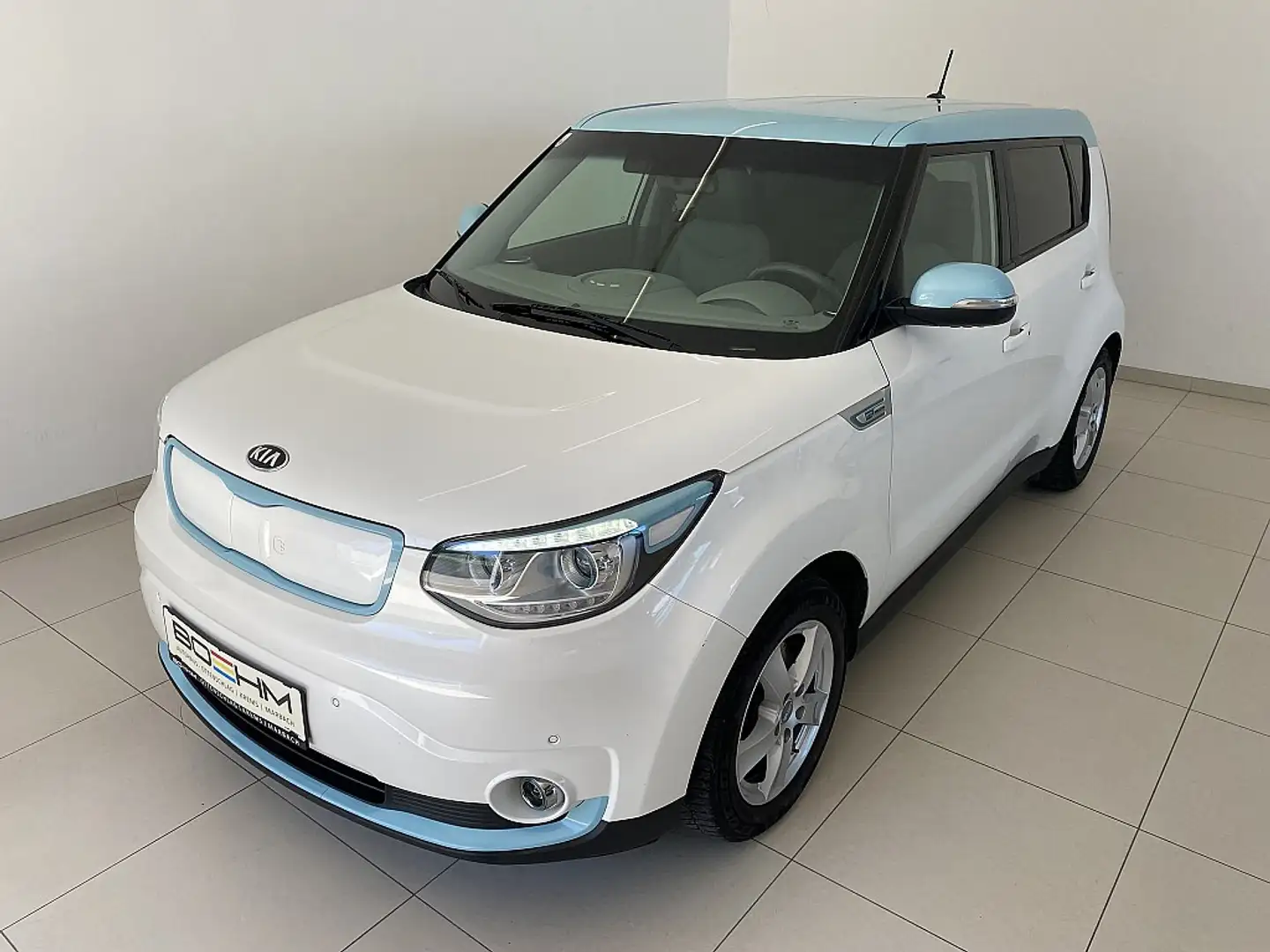 Kia Soul EV  **2022 AKKU NEU**  AC/DC 27kWh  *Händler* Weiß - 1