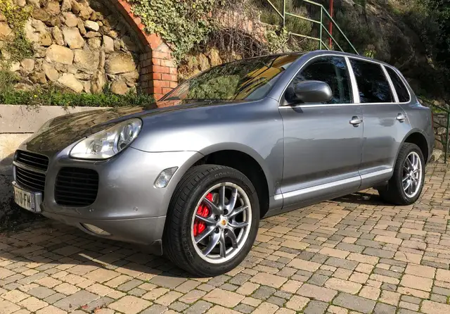 Porsche Cayenne 4.5 V8 450cv Turbo Tiptronic S ***VENDU***