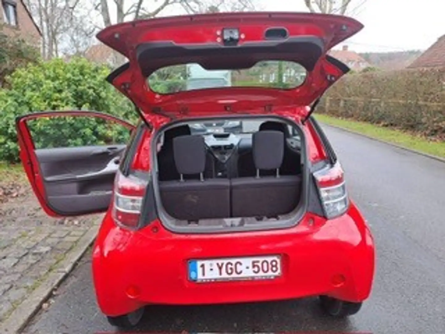 Toyota iQ iQ 1.0i VVT-i Sol Rot - 2