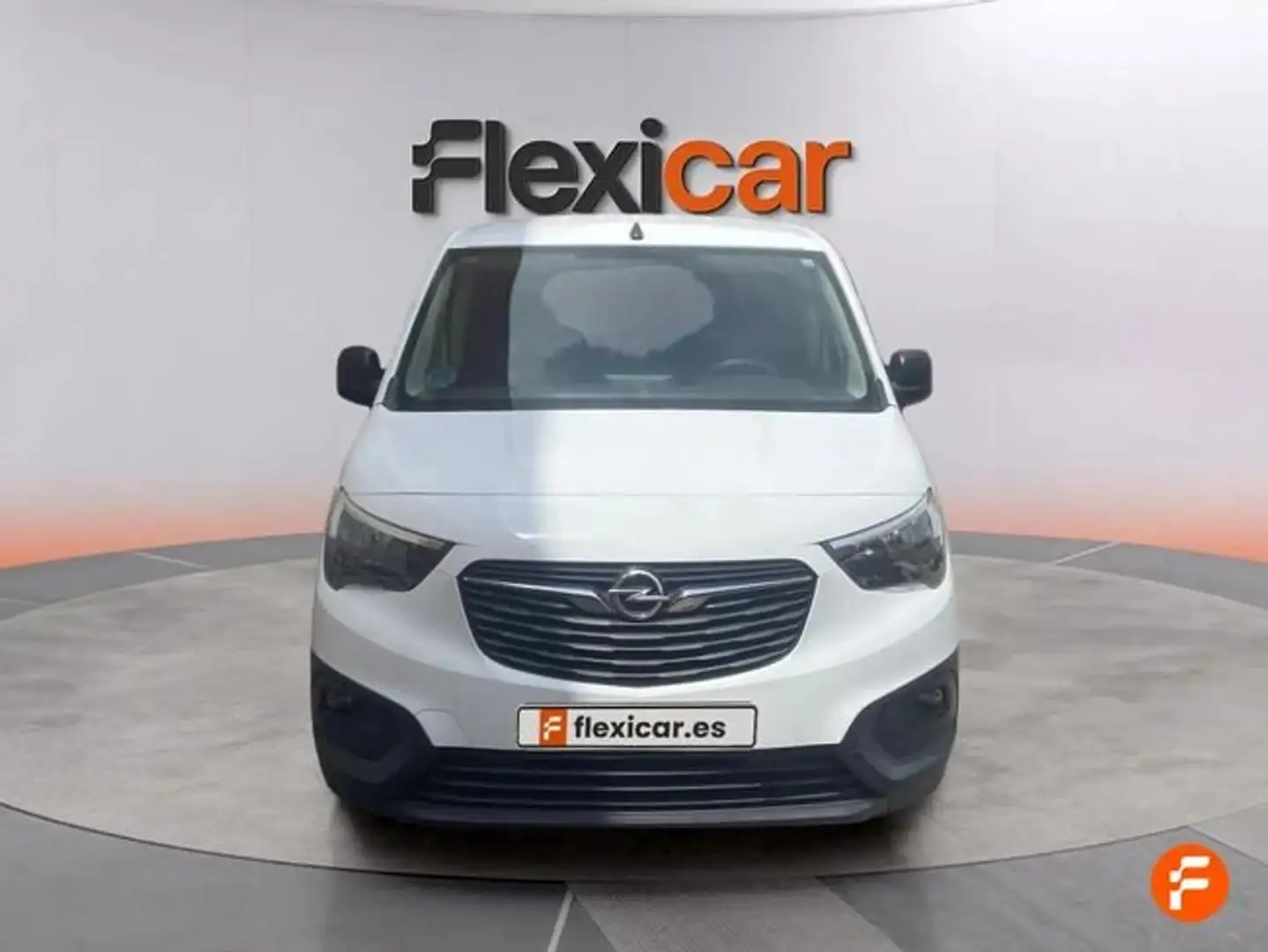 Opel Combo Furgón Diesel  Cargo 1.5TD S&S L 650 100, 73kW/99 Blanco - 2