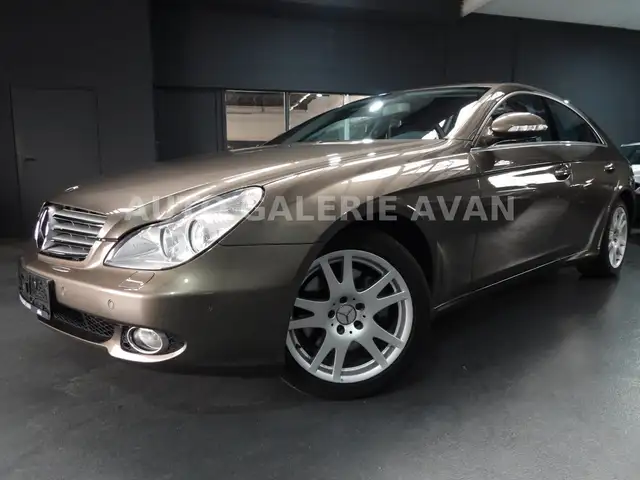 Mercedes-Benz CLS view 7