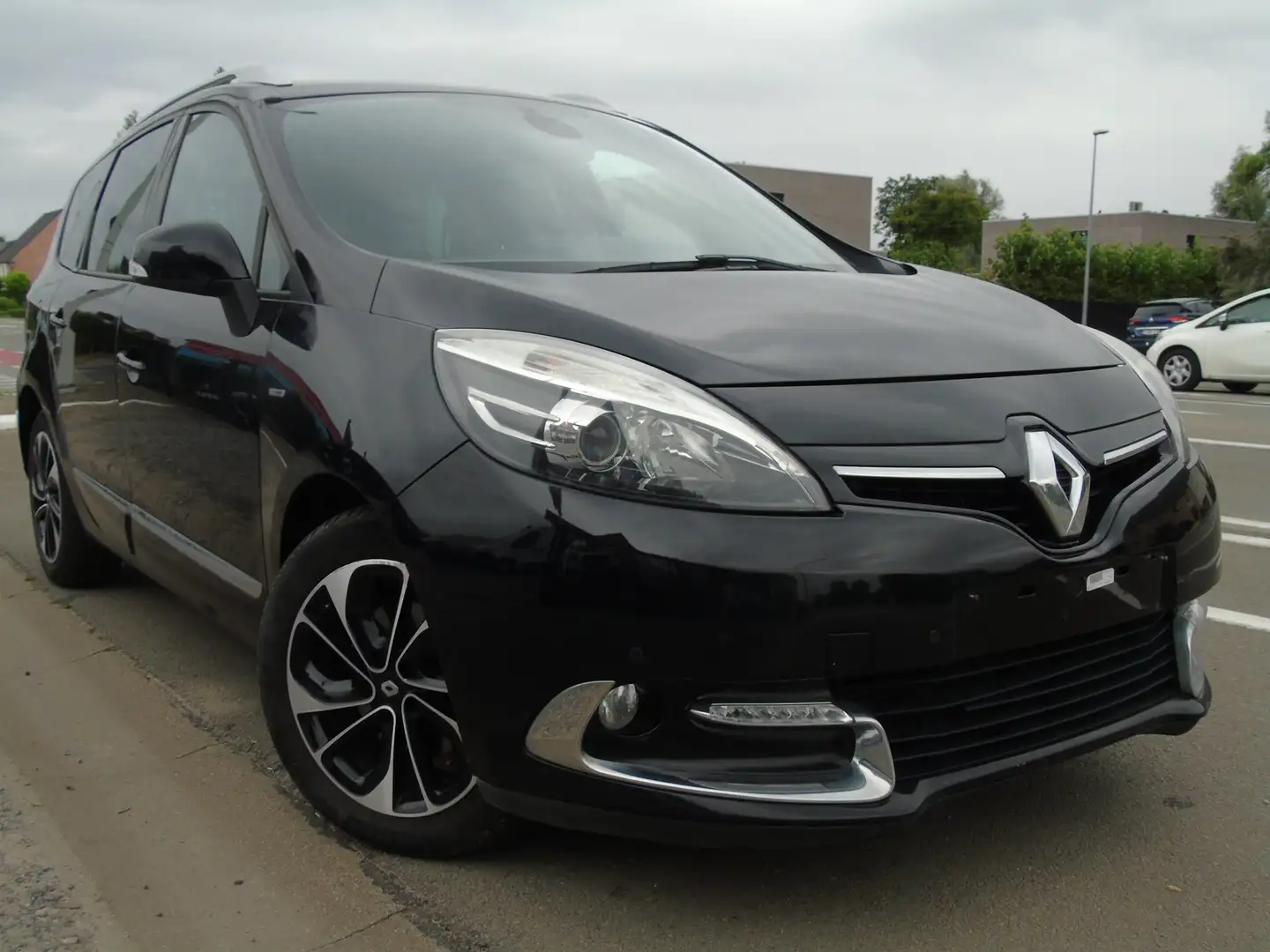 Renault Grand Scenic Bose 1.6 dCi **Navi*Keyless Go*7 Zitplts*EURO 6b Zwart - 1