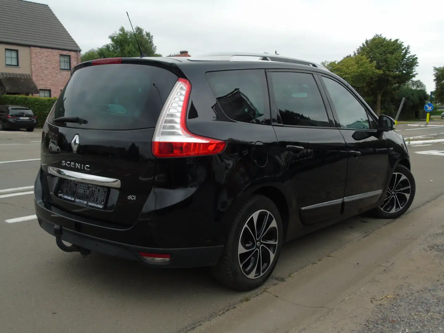 Renault Grand Scenic Bose 1.6 dCi **Navi*Keyless Go*7 Zitplts*EURO 6b Negru - 2