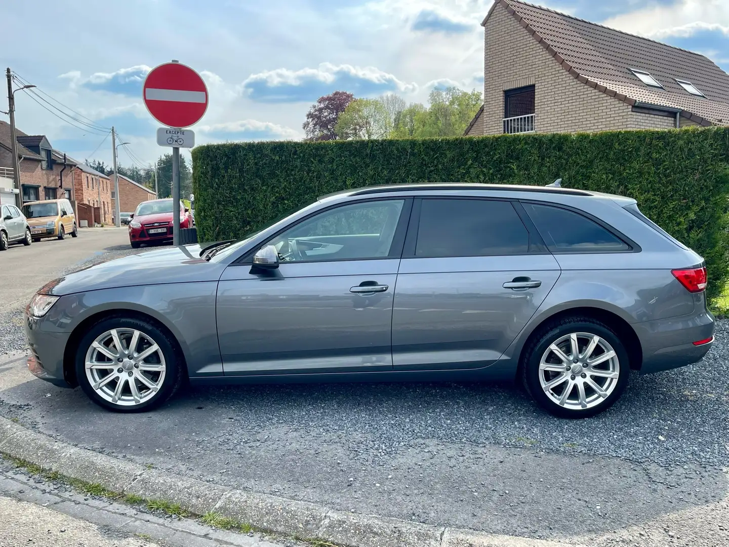 Audi A4 2.0 TDi , 89.000km , xenon , 1 iere main Grijs - 2