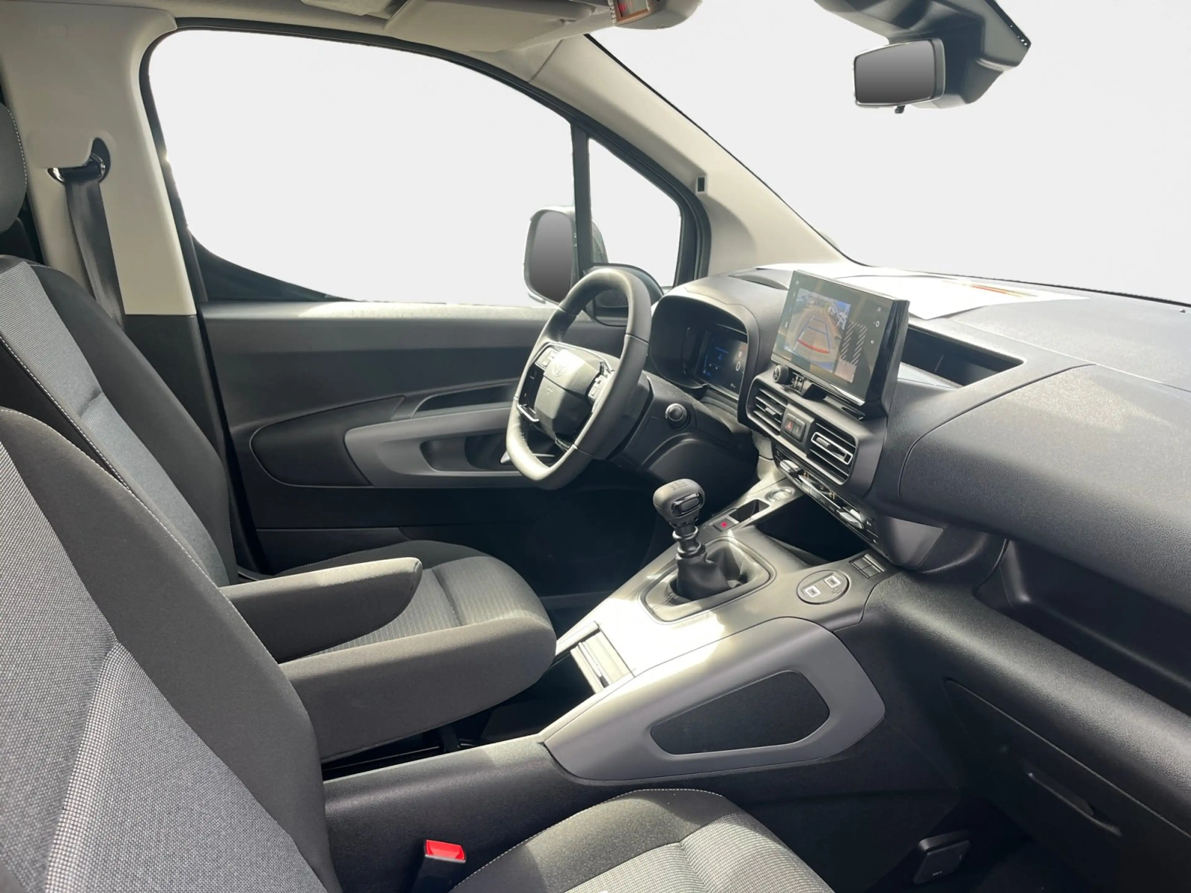 Toyota Proace City Verso L1 5-türig Teamplayer 1.2-l-Tu — photo 12